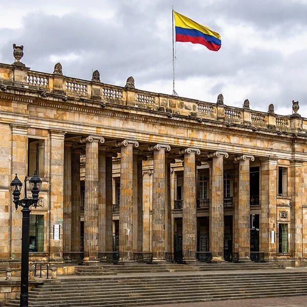 PIB y presupuesto 2025: ¿Fin de la desaceleración económica para Colombia? 